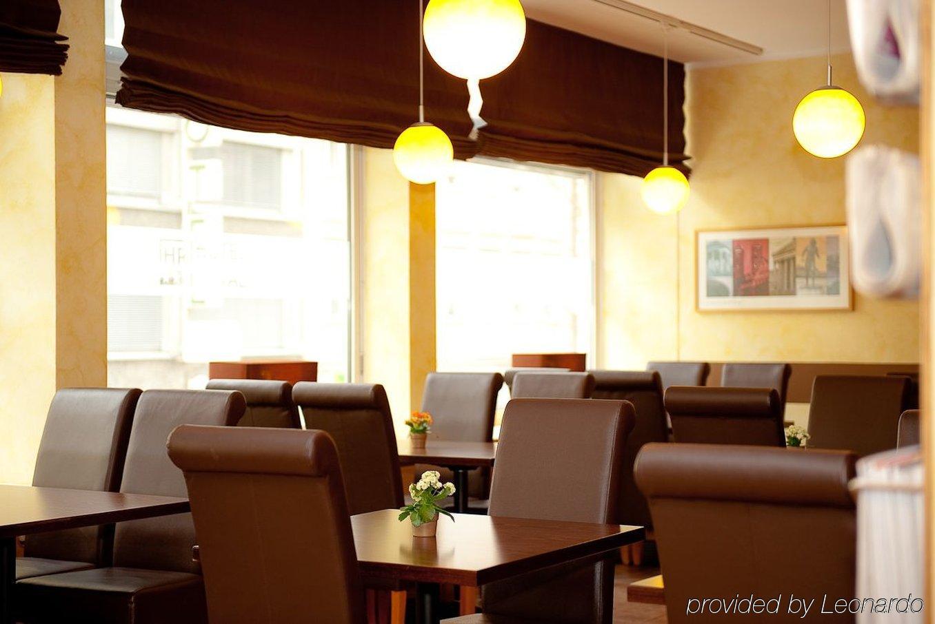 Hotel Royal Munich Restaurant photo